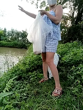 Snapshot of linda_bae00 chatting on 22, 6, 2026 linda bae00 online show from 22, 6, 2026