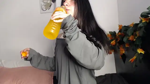 Snapshot of __abrill__ chatting on 16, 10, 2025   abrill   online show from 16, 10, 2025