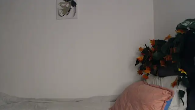 Snapshot of __abrill__ chatting on 17, 10, 2025   abrill   online show from 17, 10, 2025