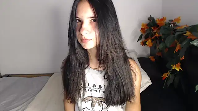 Snapshot of __abrill__ chatting on 18, 10, 2025   abrill   online show from 18, 10, 2025