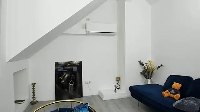 Ranya Evy online show from 16, 9, 2025