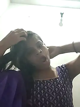 Komal0099 online show from 8, 10, 2025