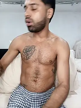 Snapshot of jozvan chatting on 7, 10, 2025 jozvan online show from 7, 10, 2025