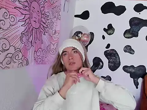 Snapshot of brihanna_cooper chatting on 25, 9, 2025 brihanna cooper online show from 25, 9, 2025