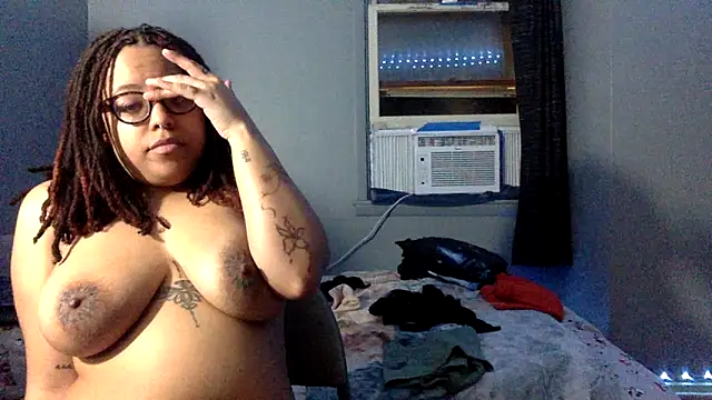 Kingstrokezxx online show from 12, 2, 2026