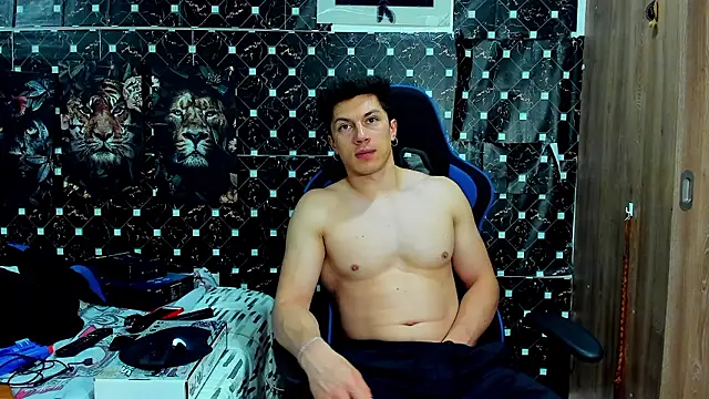 javiersexymann online show from 10, 3, 2026