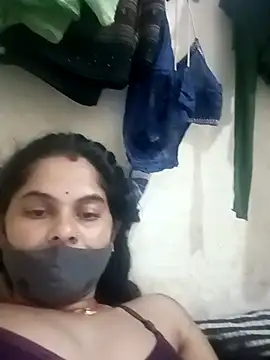 JULEE-740 online show from 15, 10, 2025