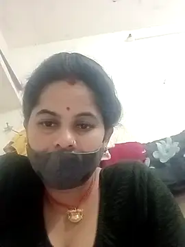 JULEE-740 online show from 7, 11, 2025