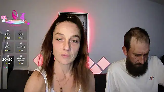 XBellaXundXUweX online show from 13, 9, 2025