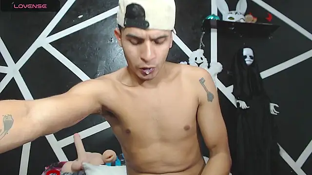 Angel latinboy online show from 16, 10, 2025