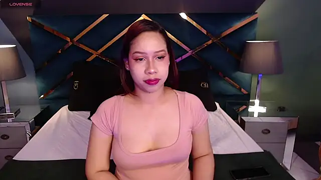 Luciegh  online show from 26, 9, 2025