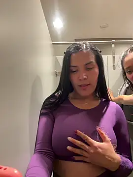 MacaW09 online show from 17, 4, 2026