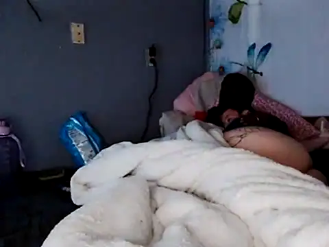 Dick2long87 online show from 3, 3, 2026