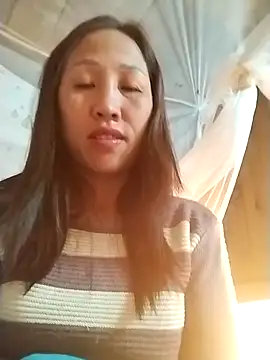 cute love00 online show from 29, 11, 2025