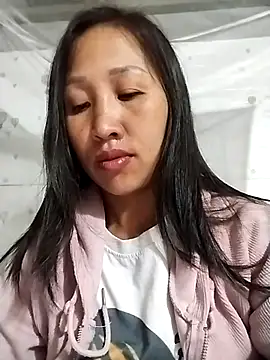 cute love00 online show from 12, 2, 2026