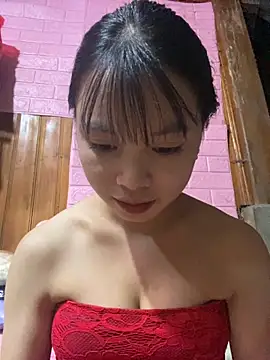 LunaBerry18 online show from 24, 10, 2025