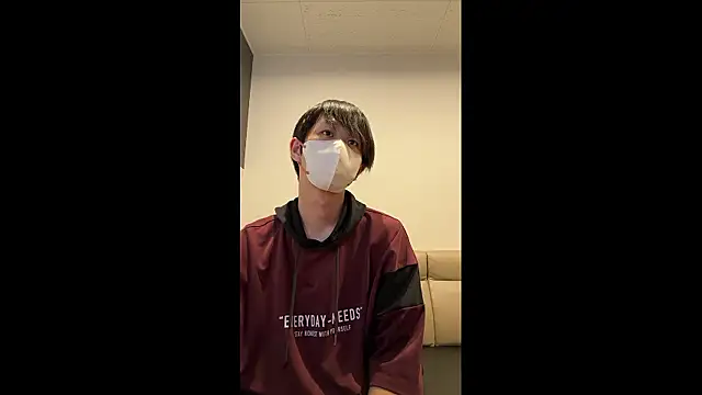 Snapshot of akkan_6868 chatting on 14, 10, 2025 akkan 6868 online show from 14, 10, 2025