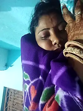 Snapshot of Apkisona8 chatting on 3, 11, 2025 Apkisona8 online show from 3, 11, 2025