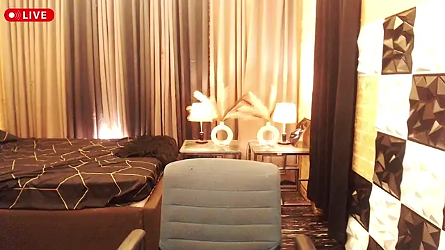 Snapshot of XinFuckingLust chatting on 30, 9, 2025 XinFuckingLust online show from 30, 9, 2025