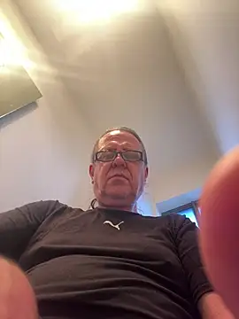 MaxFapper123 online show from 4, 6, 2026