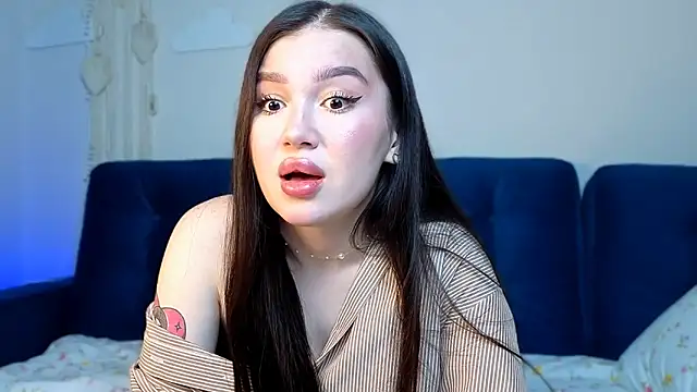 LexeeLuv online show from 10, 2, 2026