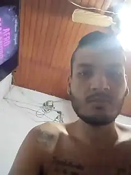 Snapshot of JuceAn14 chatting on 8, 10, 2025 JuceAn14 online show from 8, 10, 2025