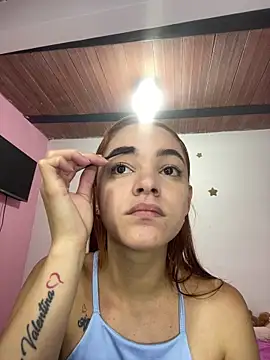 mia-kalinfa1 online show from 16, 6, 2026