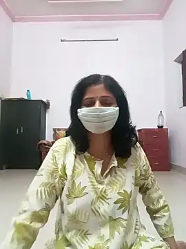 BITEXBABYlove online show from 2, 10, 2025