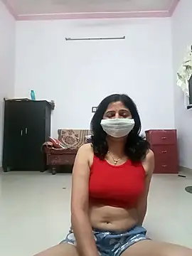 BITEXBABYlove online show from 6, 10, 2025