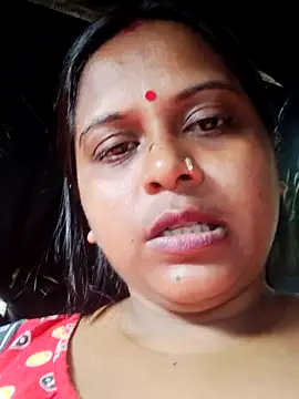 Snapshot of Hot-Show2 chatting on 2, 10, 2025 Hot-Show2 online show from 2, 10, 2025