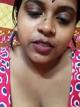 Snapshot of Hot-Show2 chatting on 11, 10, 2025 Hot-Show2 online show from 11, 10, 2025