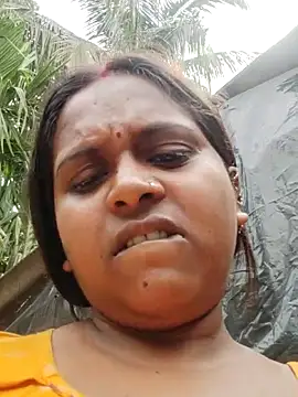 Hot-Show2 online show from 19, 4, 2026