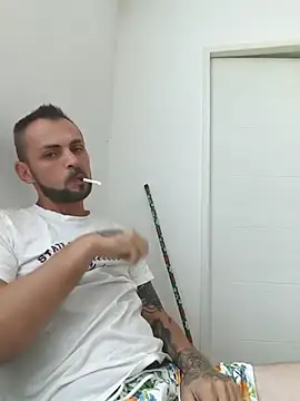 papichulo0099 online show from 17, 7, 2026