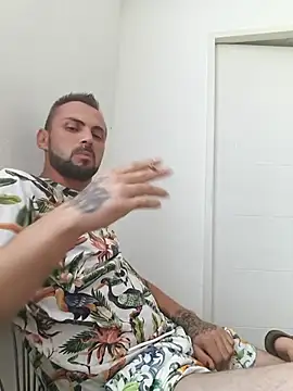 papichulo0099 online show from 18, 7, 2026