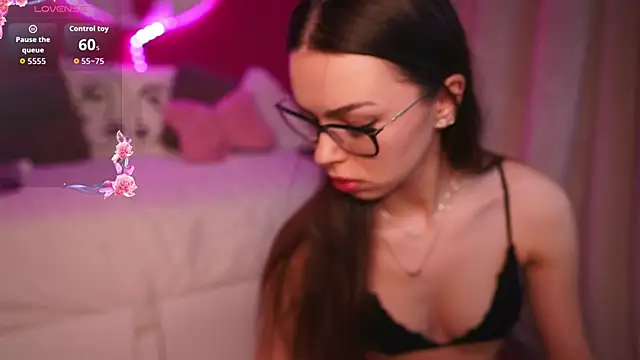 alexxisrae online show from 6, 3, 2026