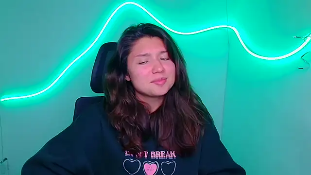 Sandra Curly online show from 19, 9, 2025