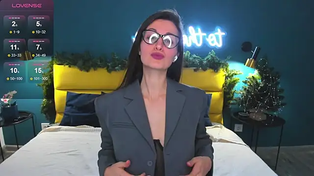 Joan Nelson online show from 7, 1, 2026