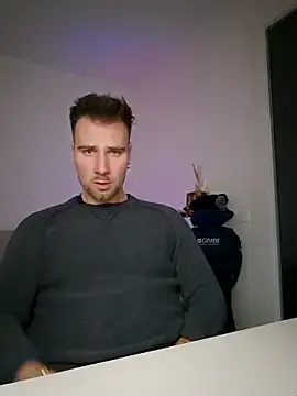 mrlyuis online show from 21, 12, 2025