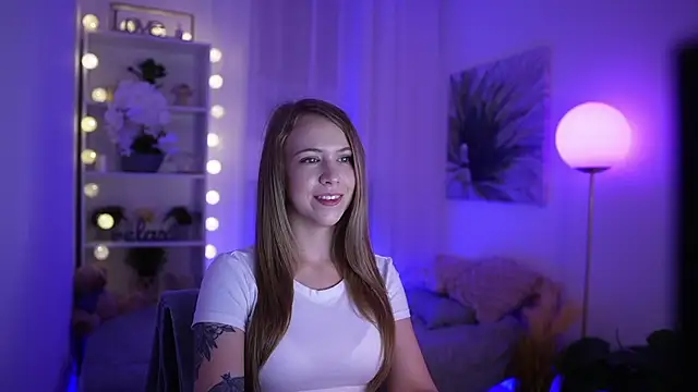 Cindy Grey online show from 23, 9, 2025