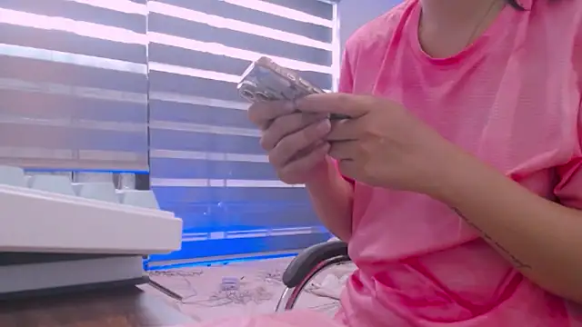 bunny b4nny online show from 11, 10, 2025