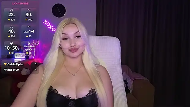 Snapshot of adrelaxina chatting on 11, 5, 2026 adrelaxina online show from 11, 5, 2026