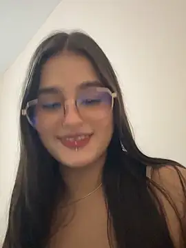 Abby Raschell online show from 28, 3, 2026