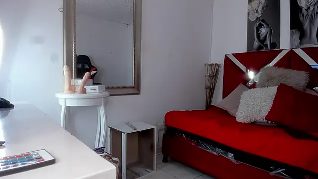 Mia zafir online show from 17, 10, 2025