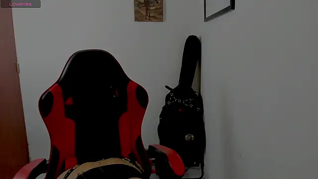 Snapshot of lilitth777 chatting on 8, 11, 2025 lilitth777 online show from 8, 11, 2025