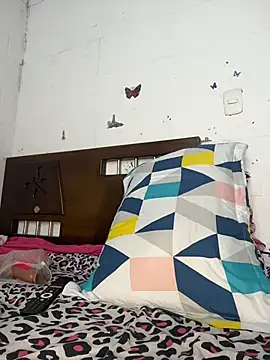 Snapshot of mily_09 chatting on 27, 4, 2026 mily 09 online show from 27, 4, 2026