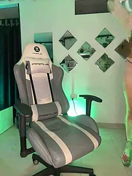 Bella-kim- online show from 4, 3, 2026