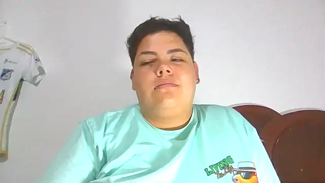 Hailey Curvy online show from 16, 2, 2026