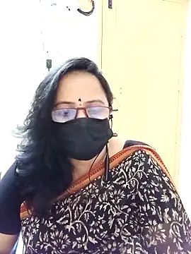 Snapshot of Ananya_flower chatting on 8, 9, 2025 Ananya flower online show from 8, 9, 2025