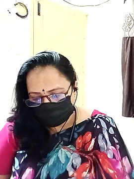 Snapshot of Ananya_flower chatting on 10, 9, 2025 Ananya flower online show from 10, 9, 2025