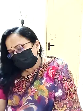 Snapshot of Ananya_flower chatting on 3, 10, 2025 Ananya flower online show from 3, 10, 2025